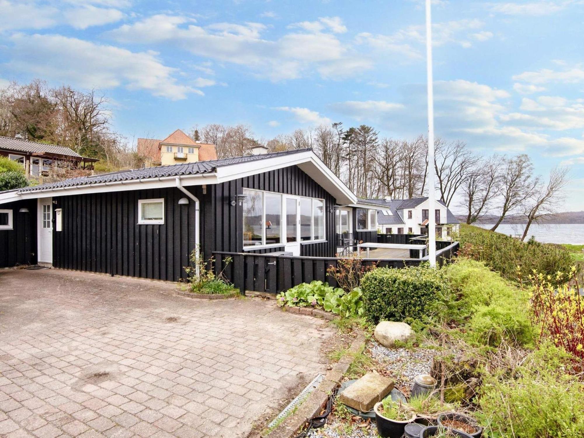 6 Person Holiday Home In B Rkop Бёркоп Экстерьер фото